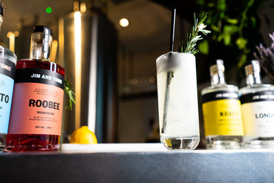 Royal Gin Fizz Cocktail