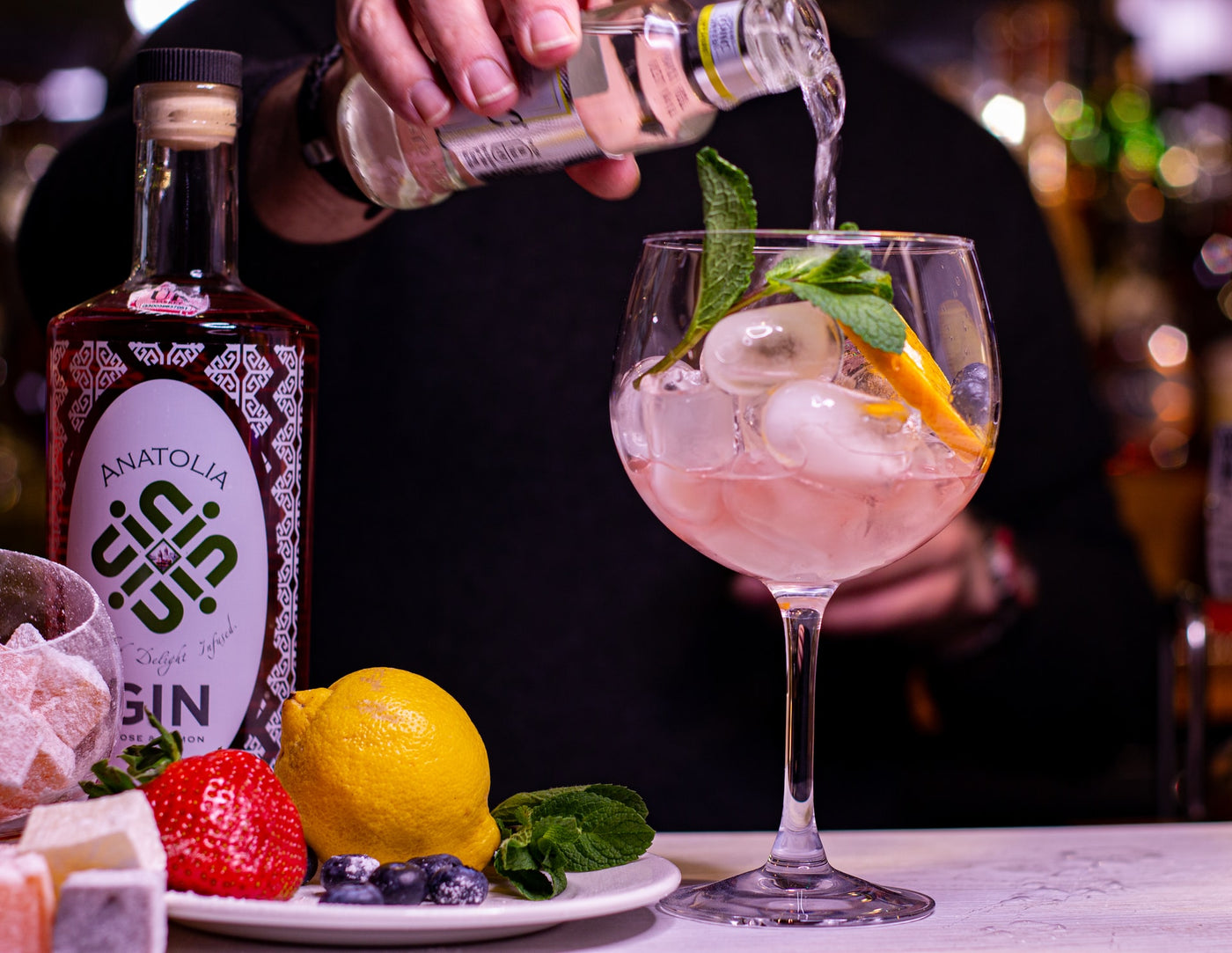 gin and food
